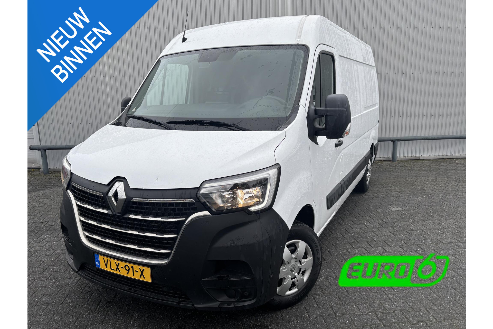 Renault Master T35 2.3 dCi 135 L2H2*A/C*CRUISE*NAVI*HAAK*CAM*3PER